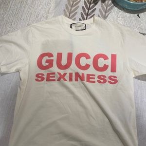 Gucci t shirt Gucci sexiness line medium 100% cotton